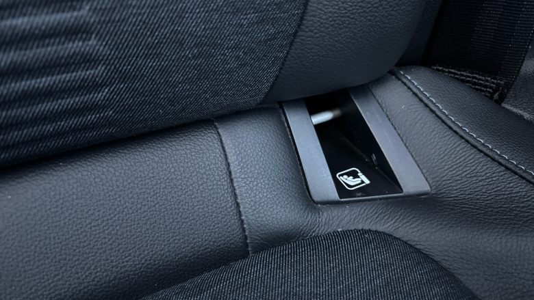 Ford Focus 1.0 EcoBoost 125 Active X Auto 5dr Petrol Hatchback